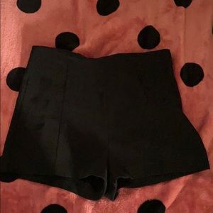 Black Short shorts